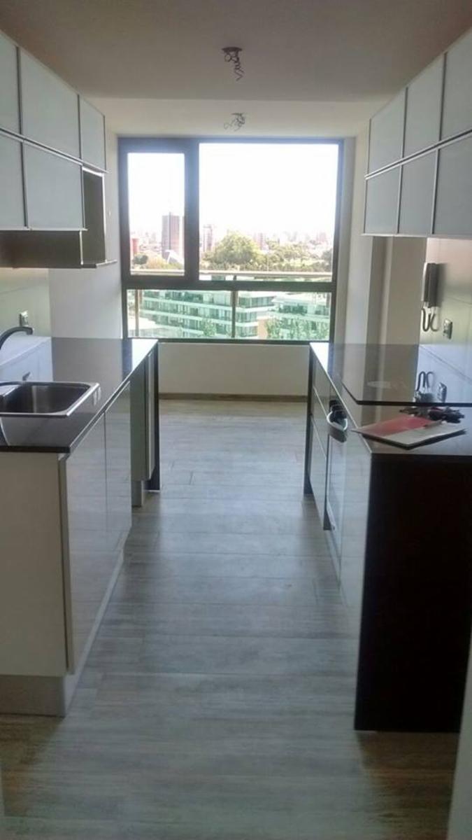 AV Caseros 100 · Rosario — foto 3