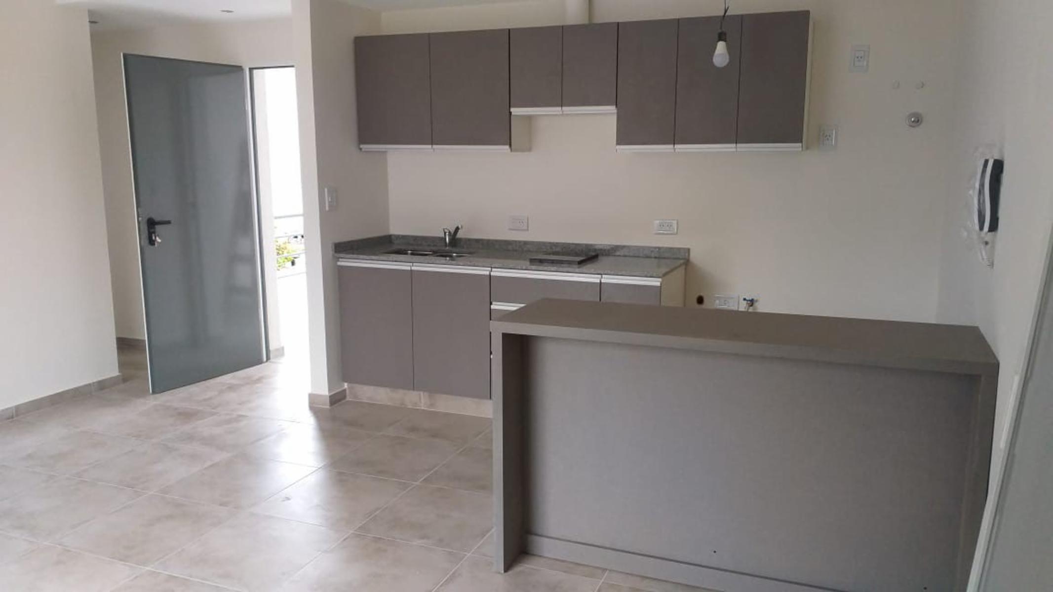 HERMOSO DEPARTAMENTO 2 AMBIENTES A ESTRENAR QUILMES OESTE