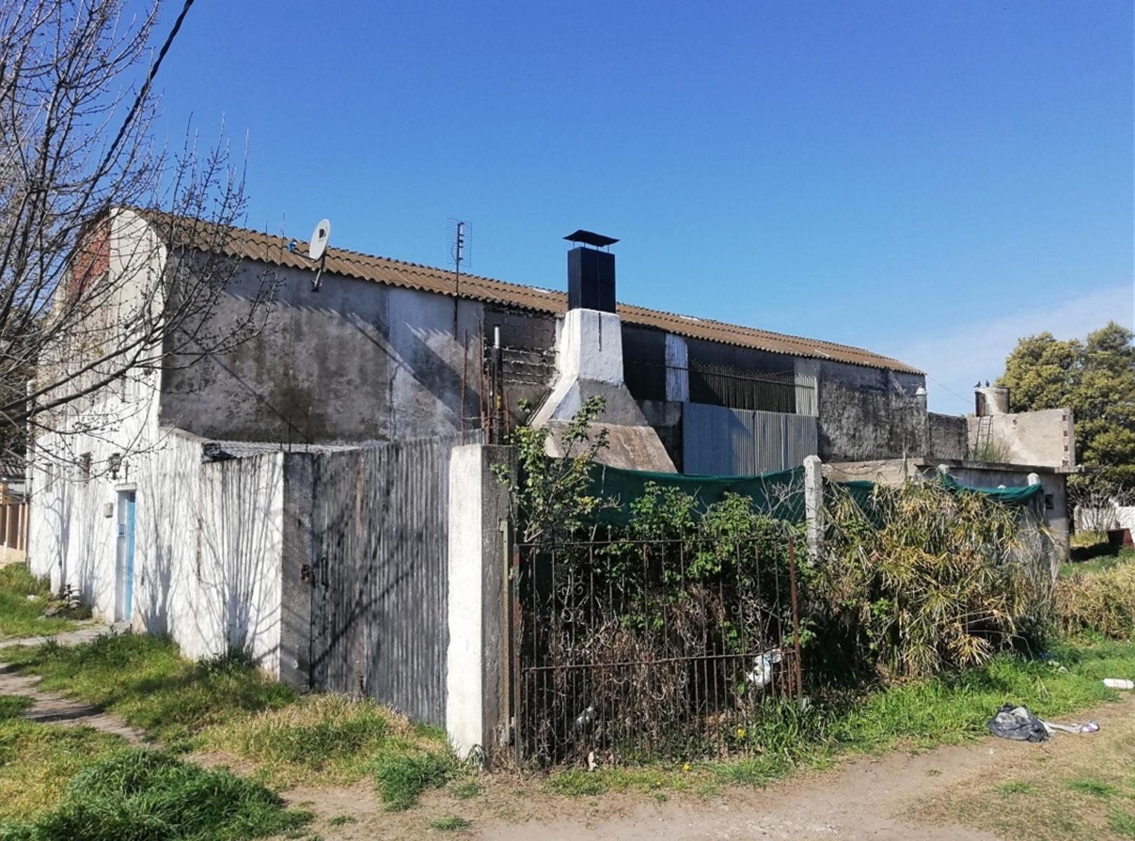 VENDO GALPON C/DEPTO (556 NRO 764) QUEQUEN · Necochea — foto 22