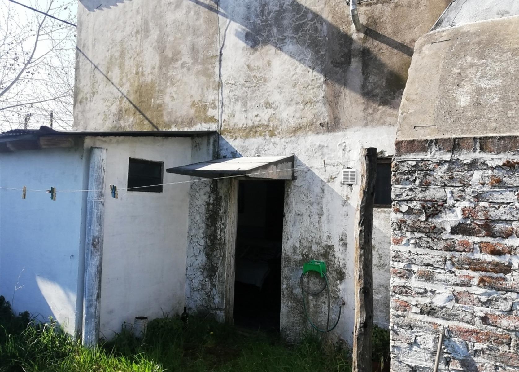 VENDO GALPON C/DEPTO (556 NRO 764) QUEQUEN · Necochea — foto 25