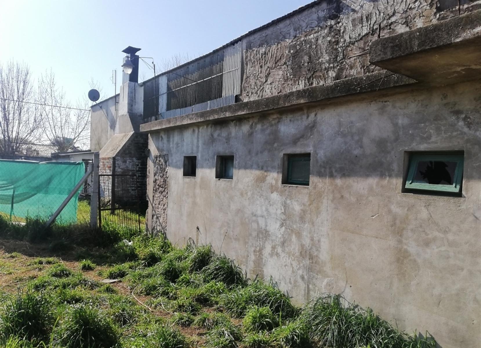 VENDO GALPON C/DEPTO (556 NRO 764) QUEQUEN · Necochea — foto 27