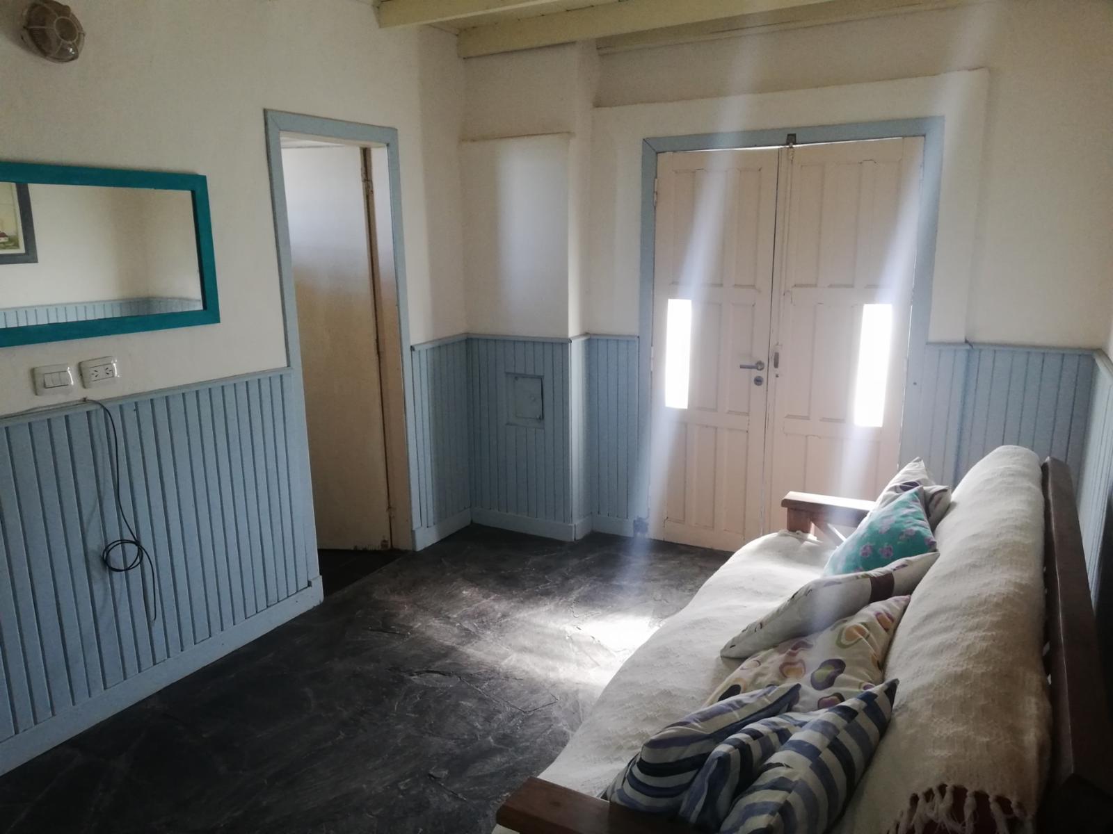 VENDO GALPON C/DEPTO (556 NRO 764) QUEQUEN · Necochea — foto 5