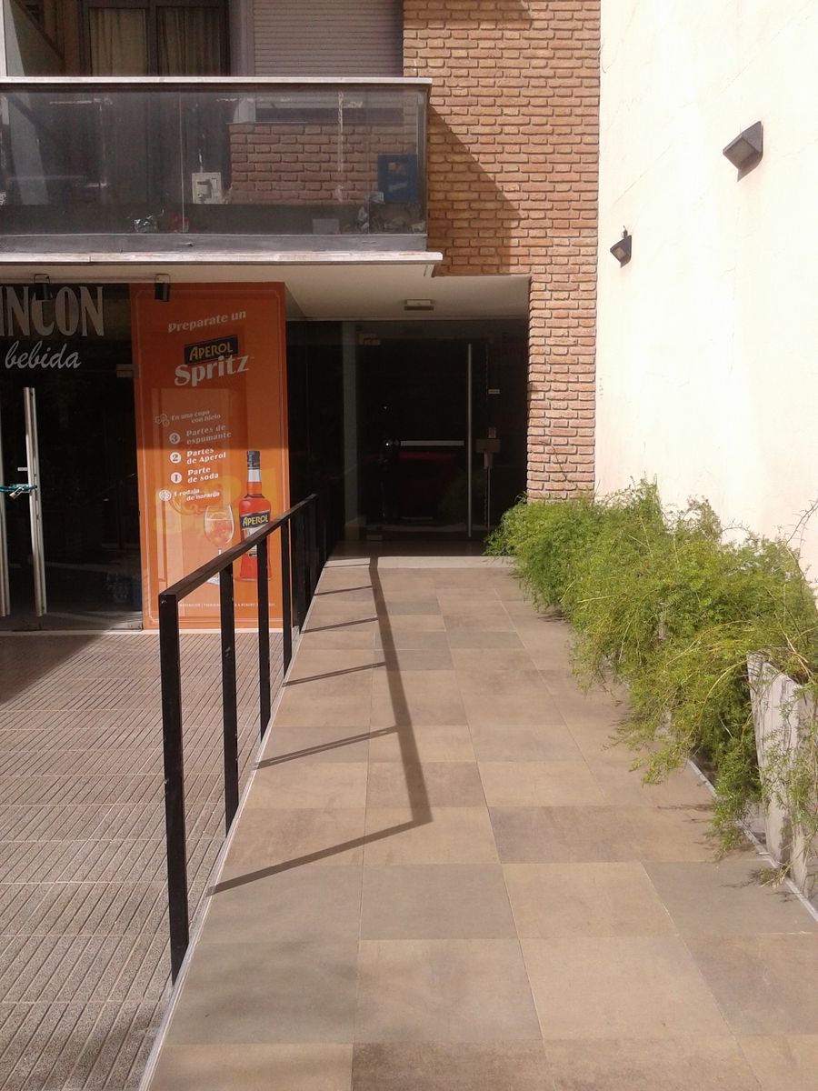 Amoblado con parrilla propia 1 dormitorio exelente · Córdoba Capital — foto 12