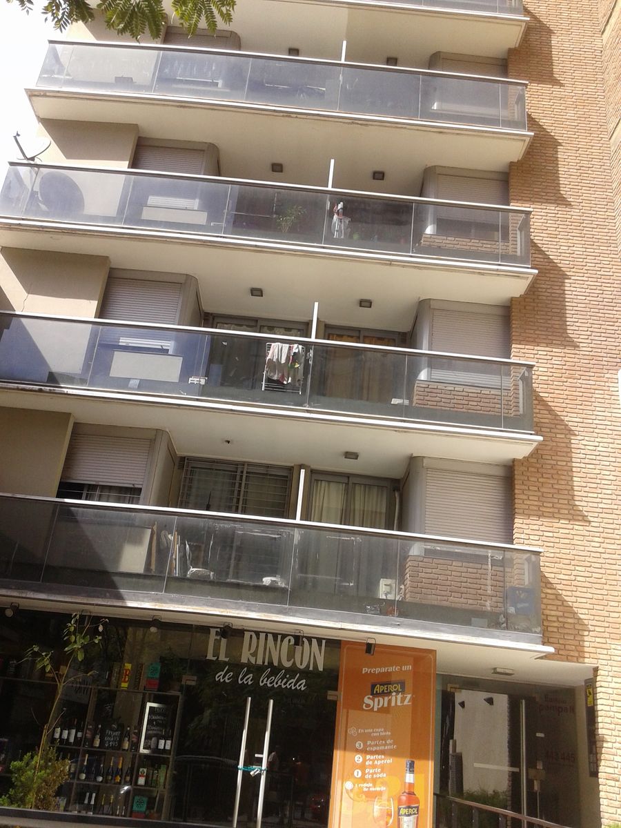Amoblado con parrilla propia 1 dormitorio exelente · Córdoba Capital — foto 13