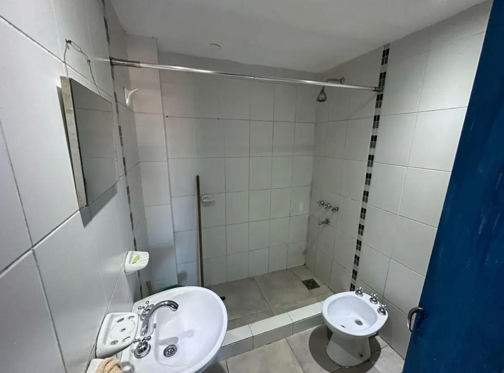 MONOAMBIENTE APTO CRÉDITO CON PATIO EN MORÓN SUR
