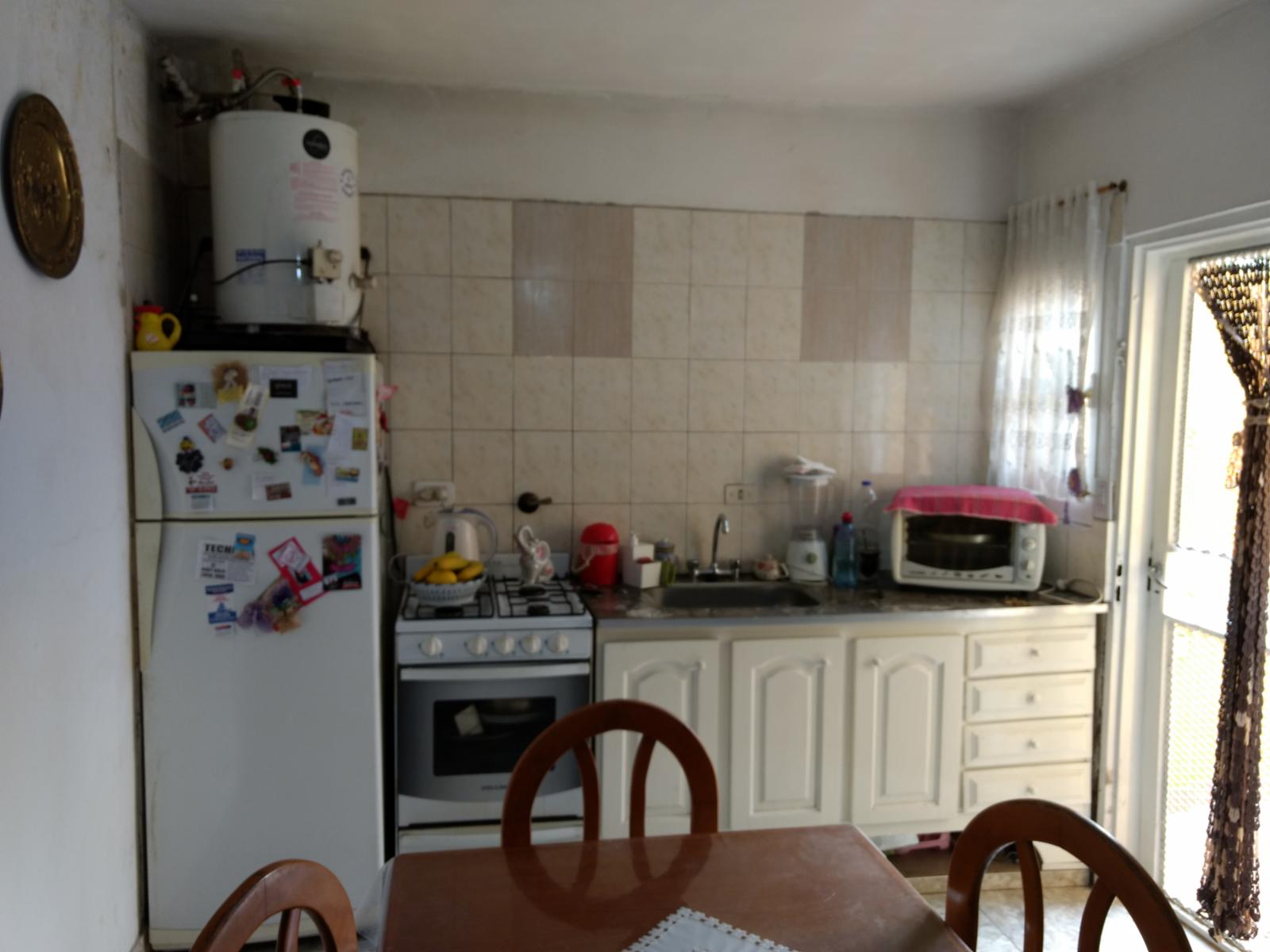 Tuyuti al 900 · La Matanza — foto 8