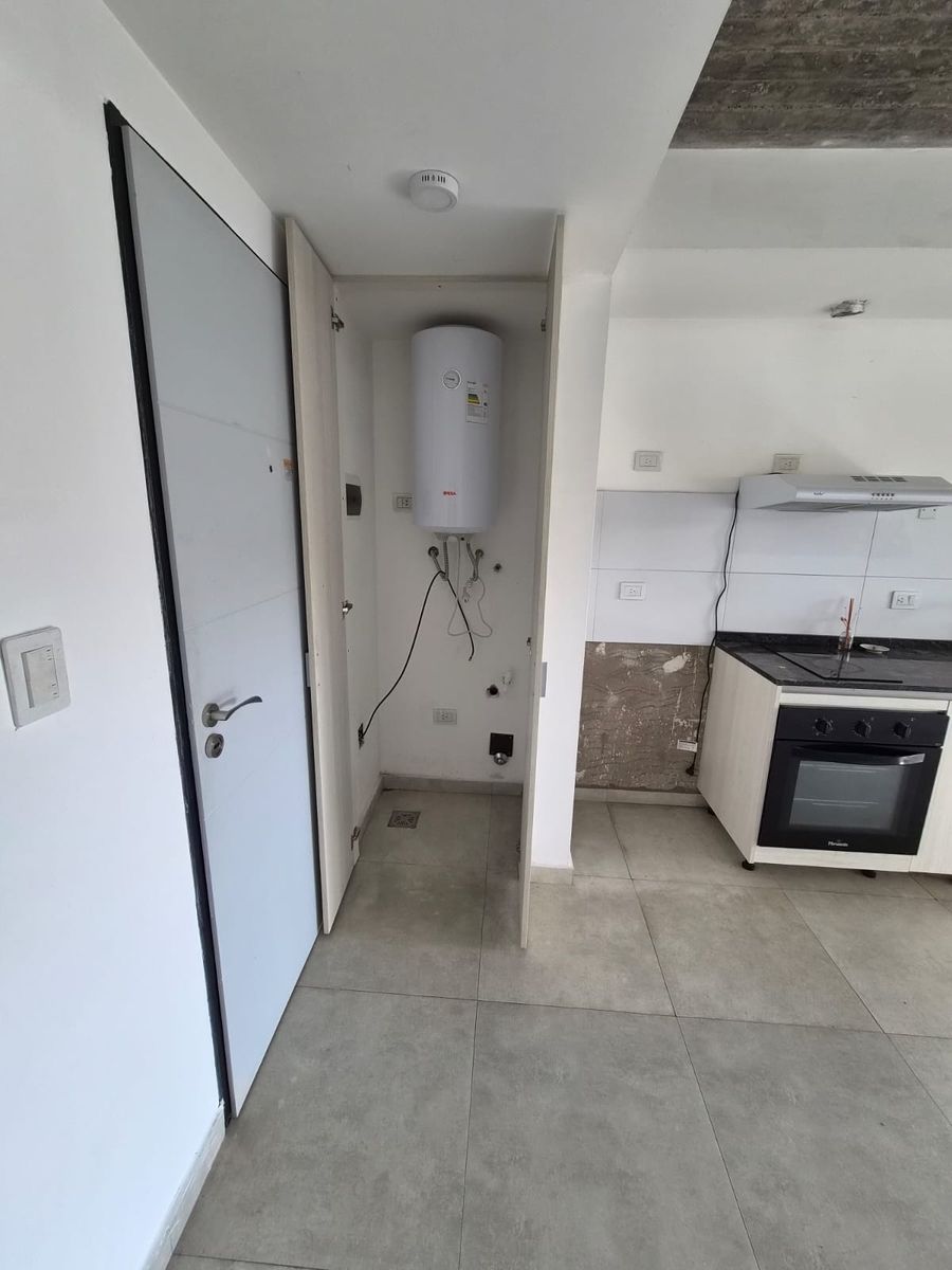 Cap. Joaquín Madariaga 657 · Morón — foto 12