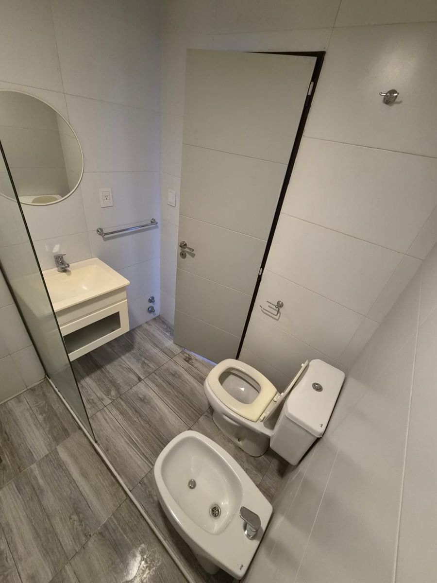 Cap. Joaquín Madariaga 657 · Morón — foto 6