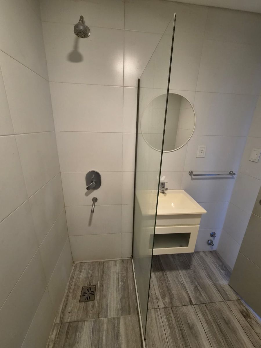 Cap. Joaquín Madariaga 657 · Morón — foto 7