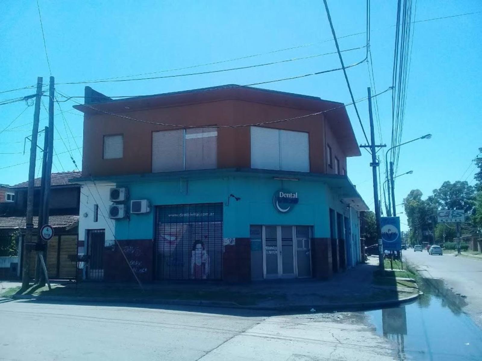 Presidente Peron esq. Remedios de Escalada · Florencio Varela — foto 3