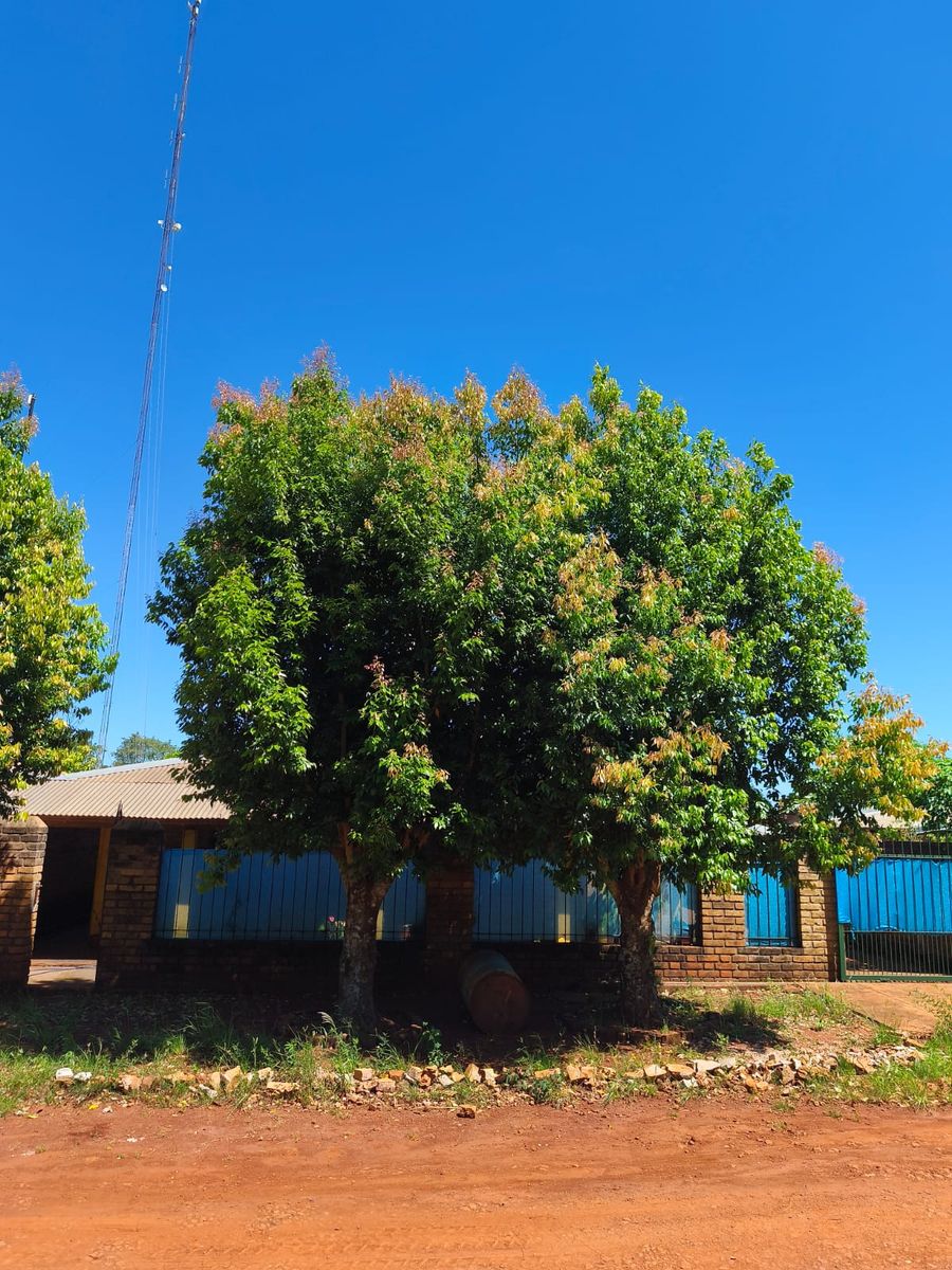 OPORTUNIDAD - CASA EN VENTA EN LOS HELECHOS-OBERA