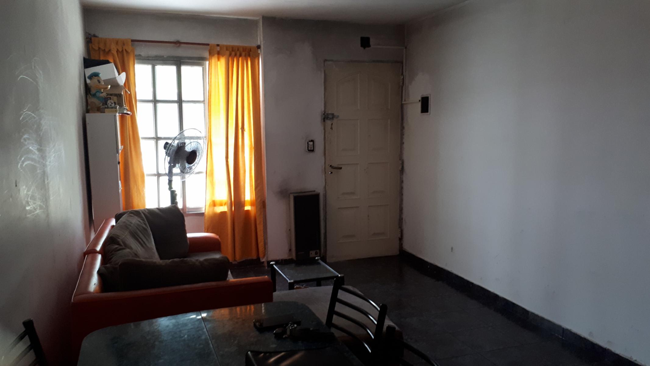 9 DE JULIO al 1000 · Morón — foto 3