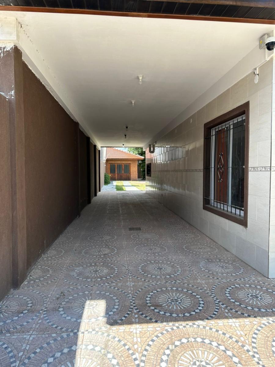 LUZURIAGA 255 · Monte Hermoso — foto 10