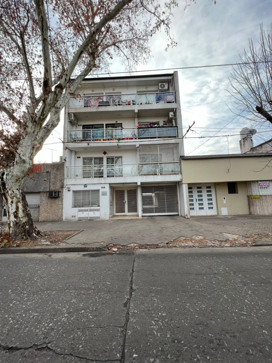 Alsina 927 primer piso