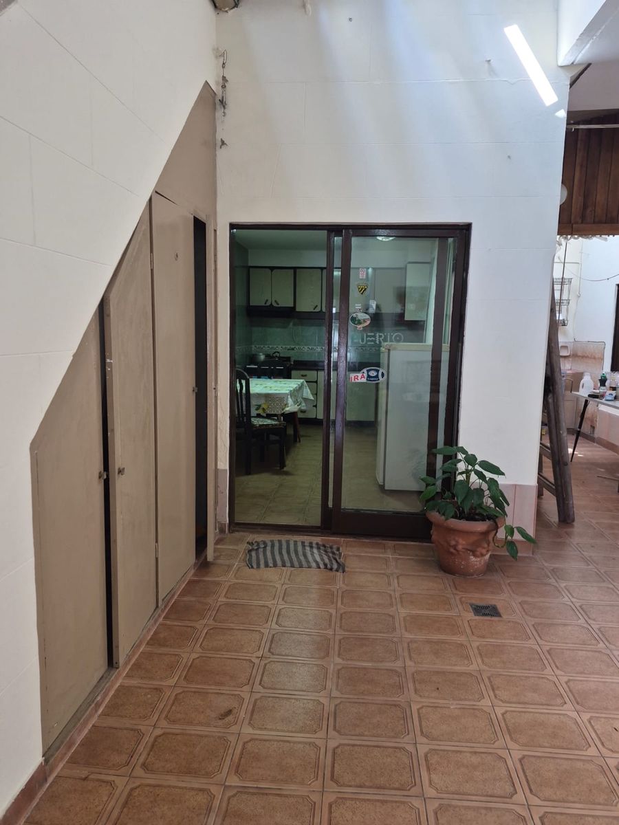 MARIA ANTONIA DE LA PAZ Y FIGUEROA 4500 · Floresta — foto 3