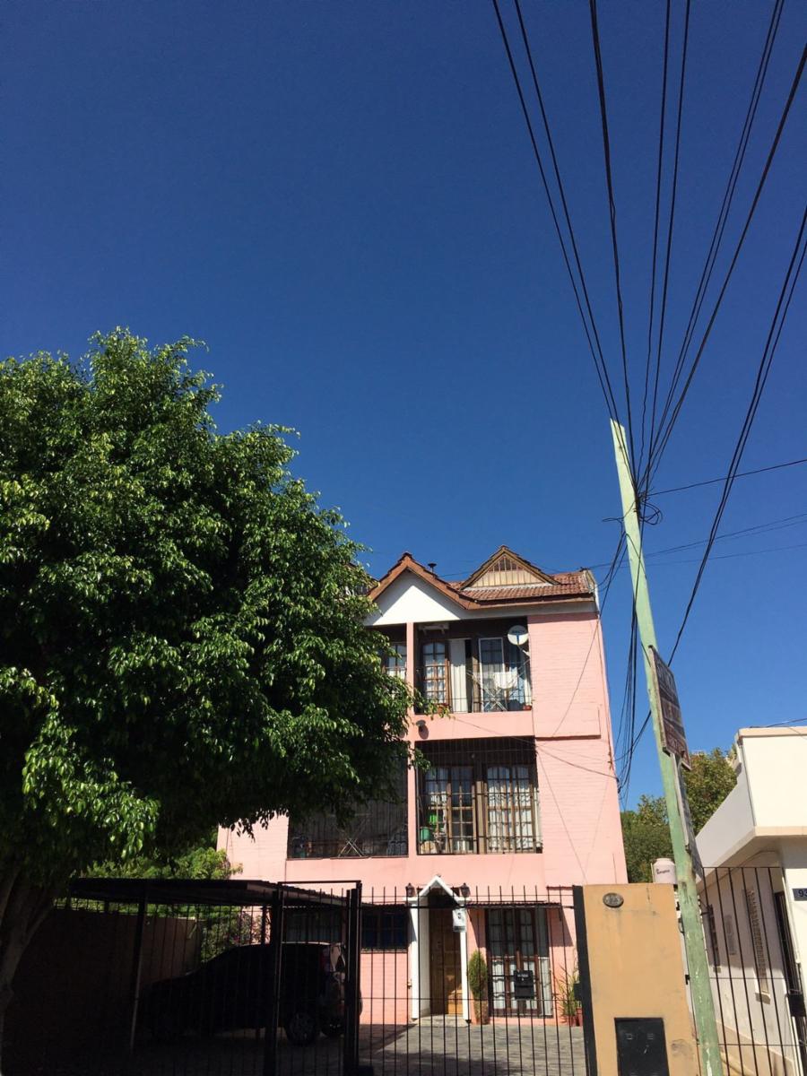 Departamento tres ambientes a la venta en San Miguel