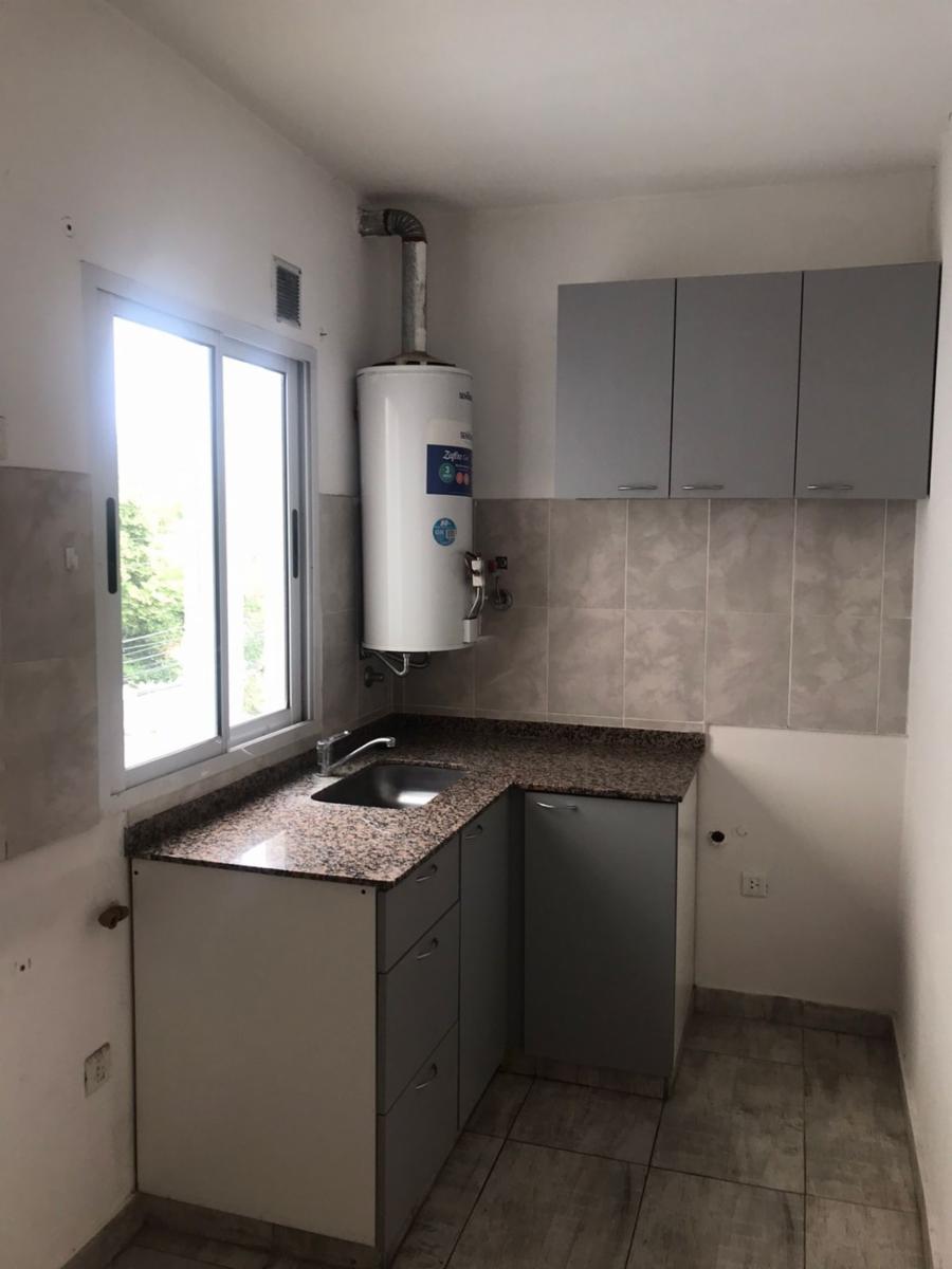 LUZURIAGA 1790 · Hurlingham — foto 12