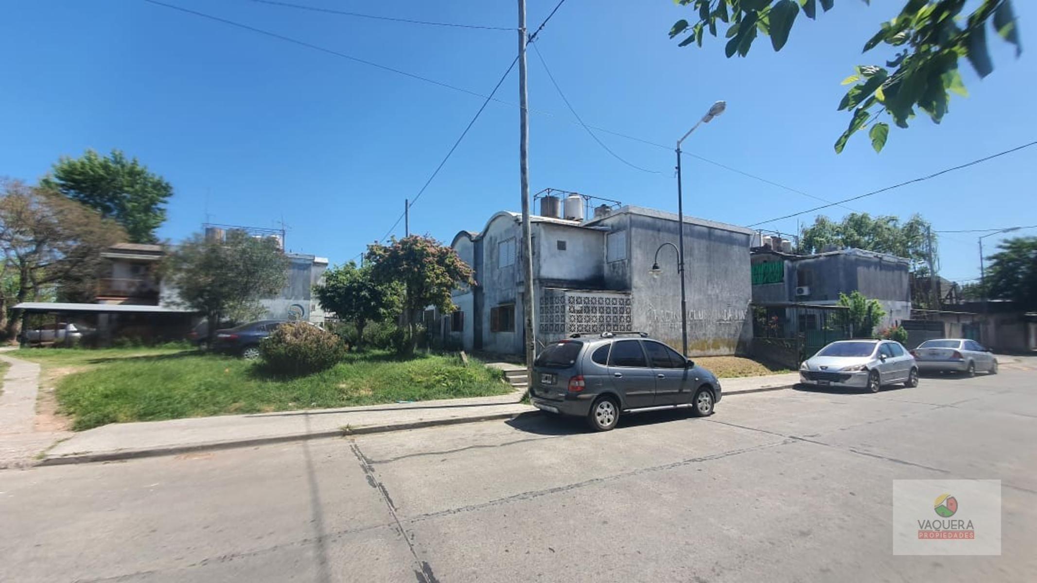 Sarmiento 2400 · San Fernando — foto 3