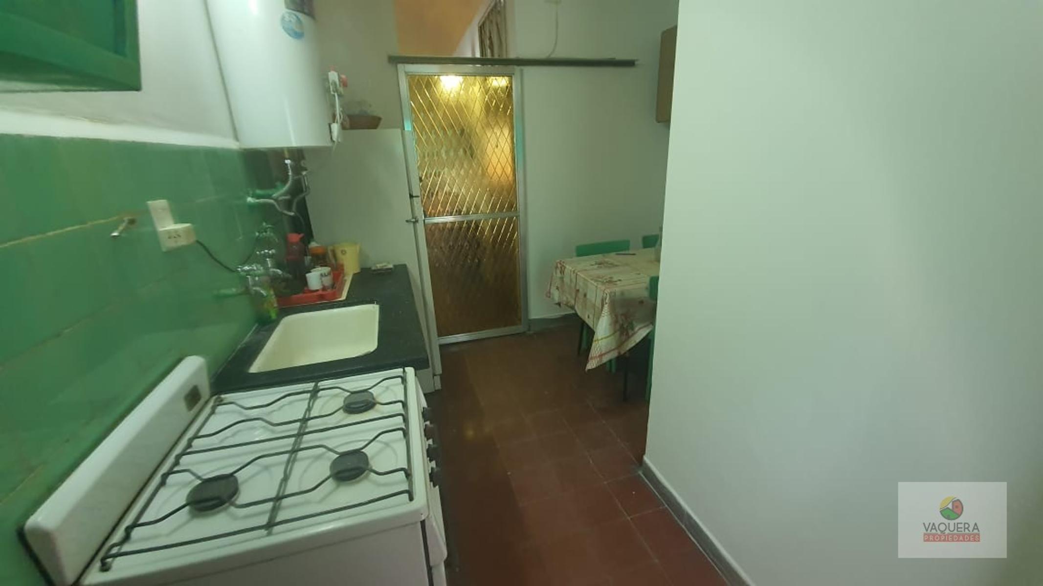 Sarmiento 2400 · San Fernando — foto 4