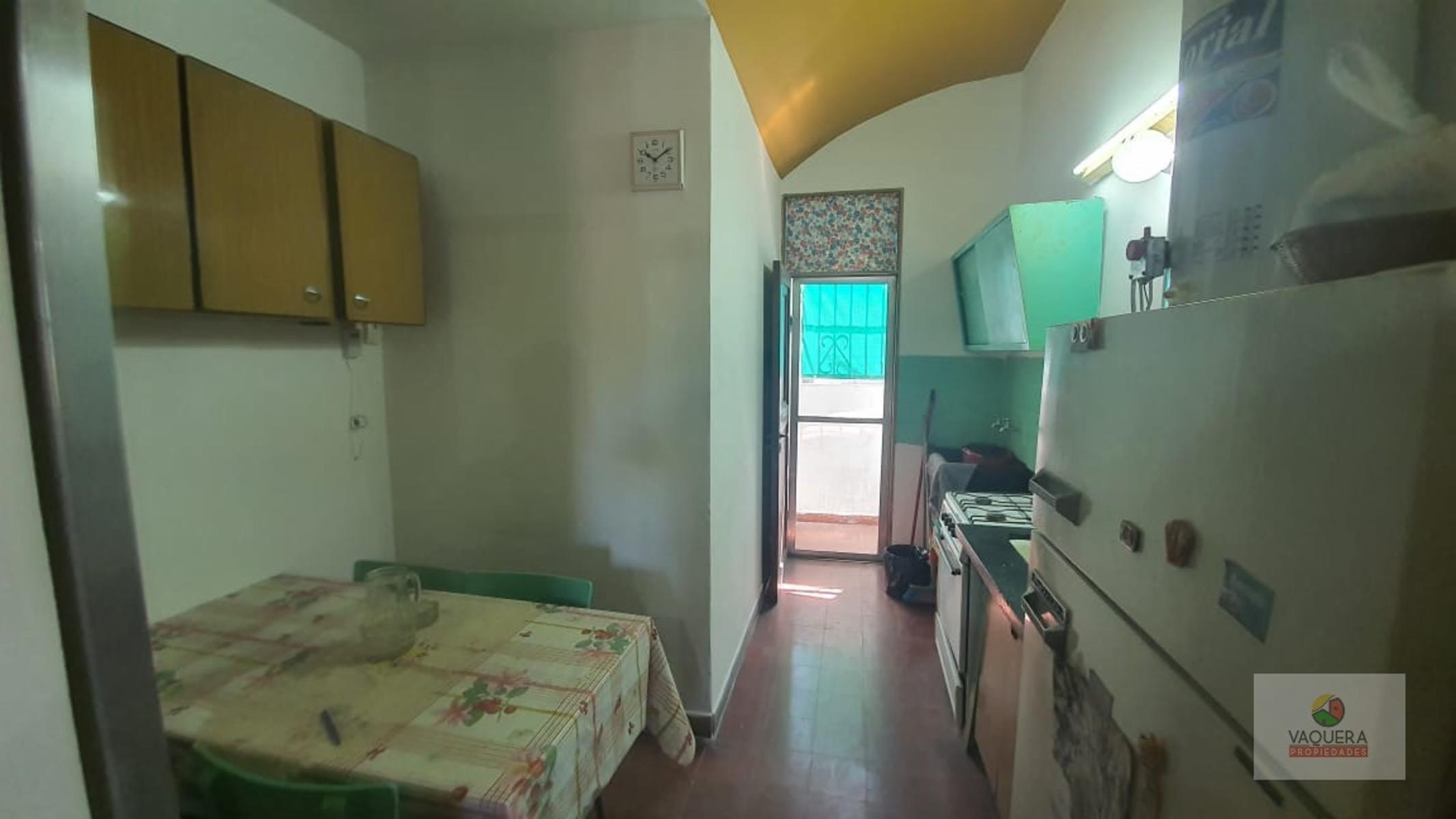 Sarmiento 2400 · San Fernando — foto 8