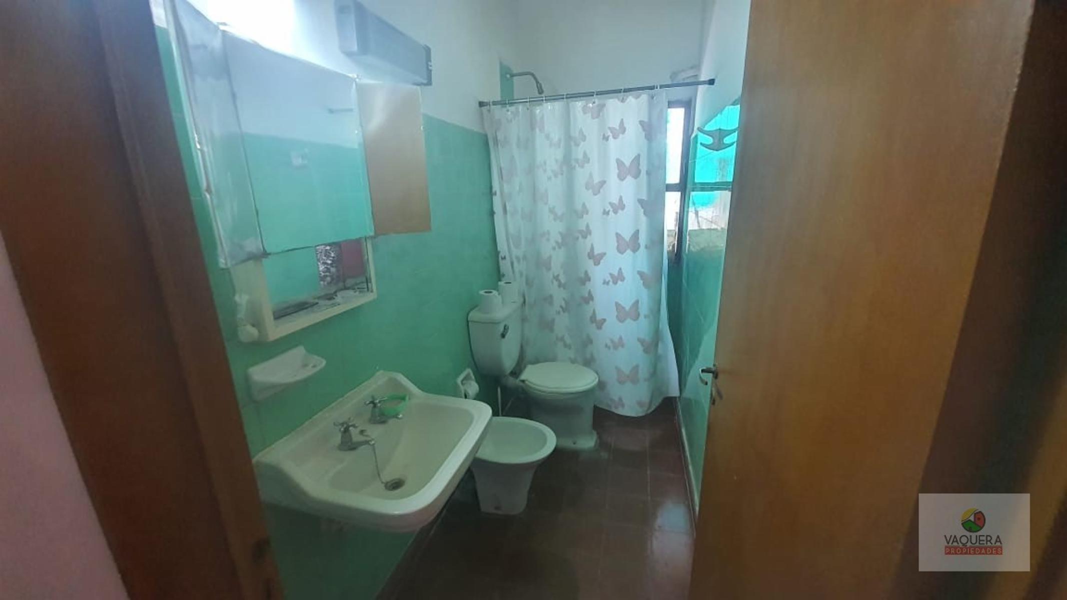Sarmiento 2400 · San Fernando — foto 9