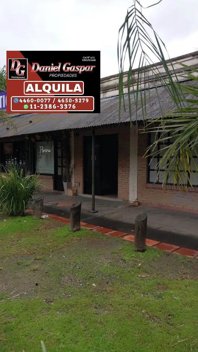 ALQUILER - LOCAL COMERCIAL DE 27 M2 - UBICACIÓN COMERCIAL