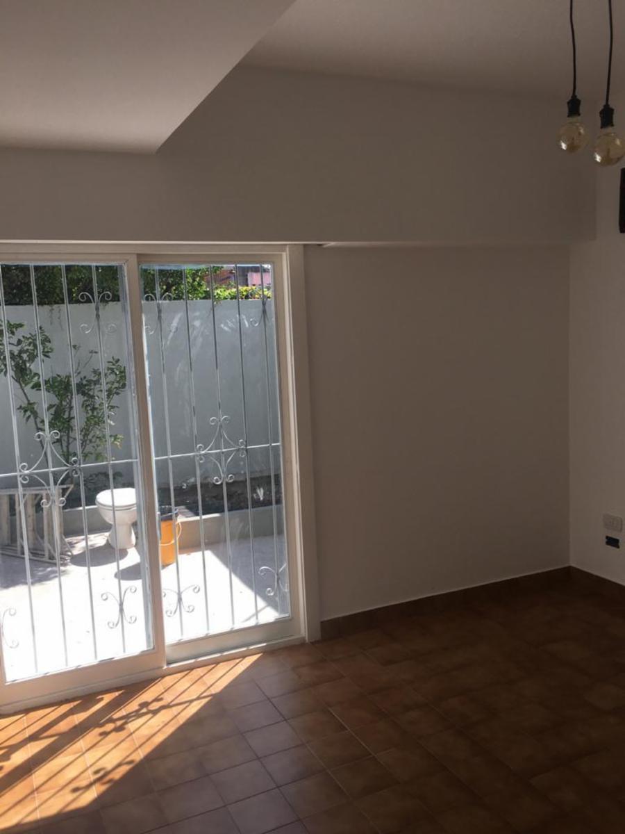 Cabo Morando 2200 · Morón — foto 4