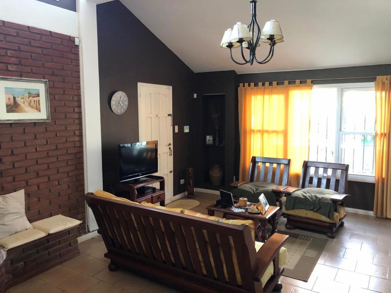 Los Aromos 600 · Moreno — foto 17
