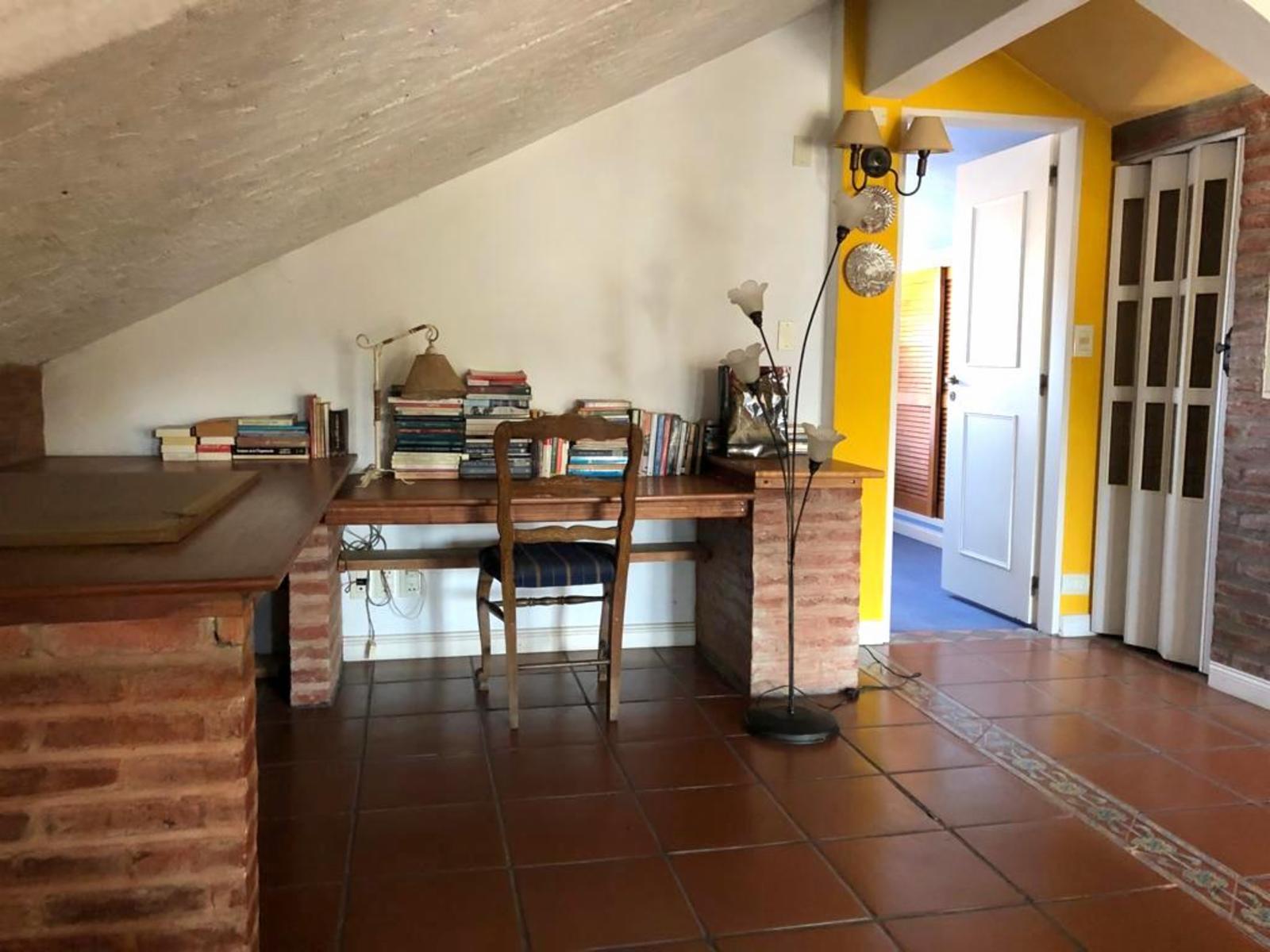 Los Aromos 600 · Moreno — foto 21