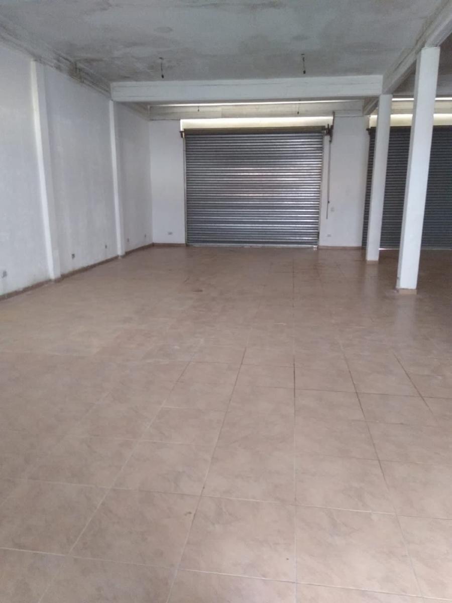Gral Guido 700 · Pilar — foto 3