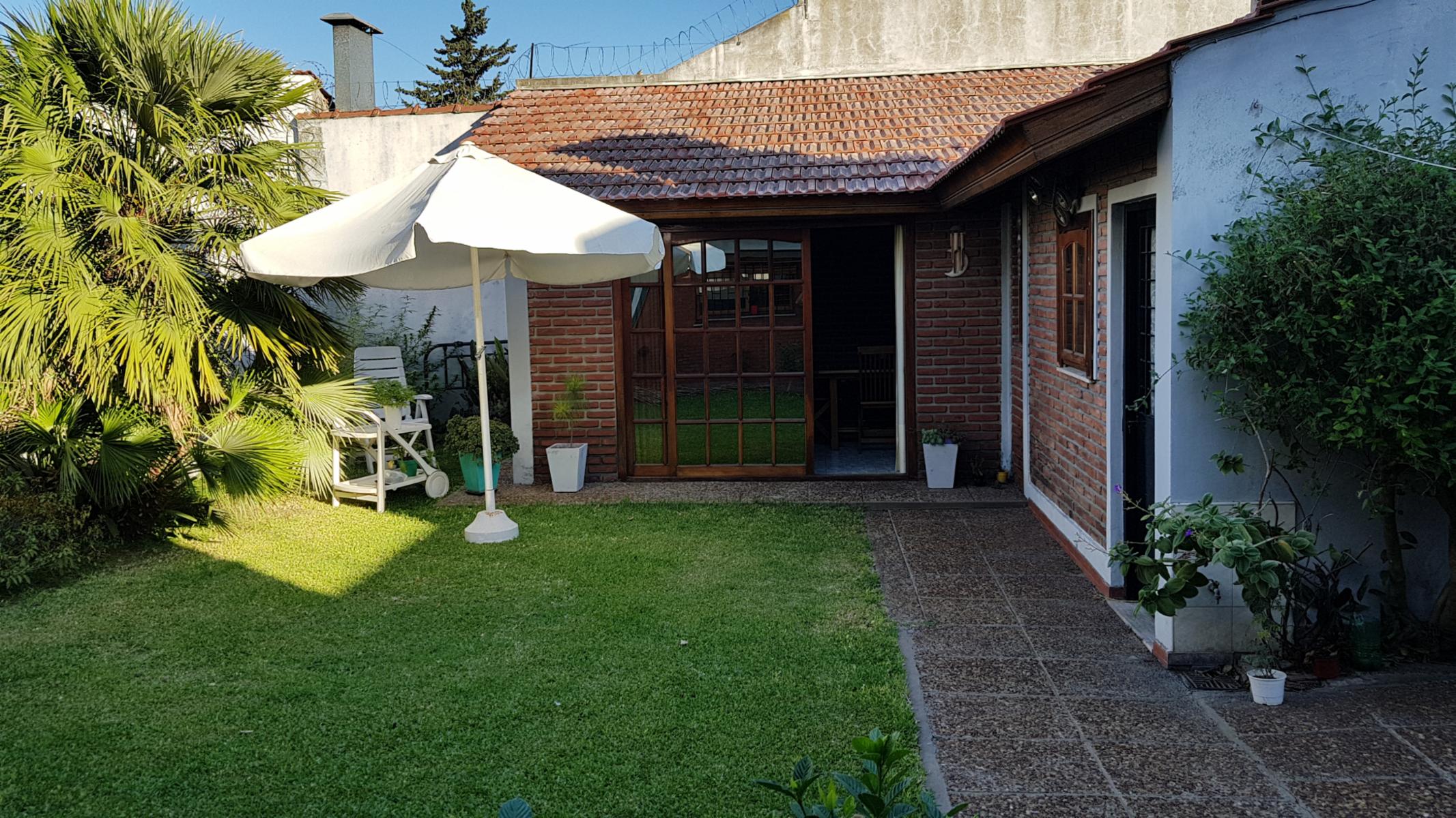 Comodoro Rivadavia al 600 · Almirante Brown — foto 13