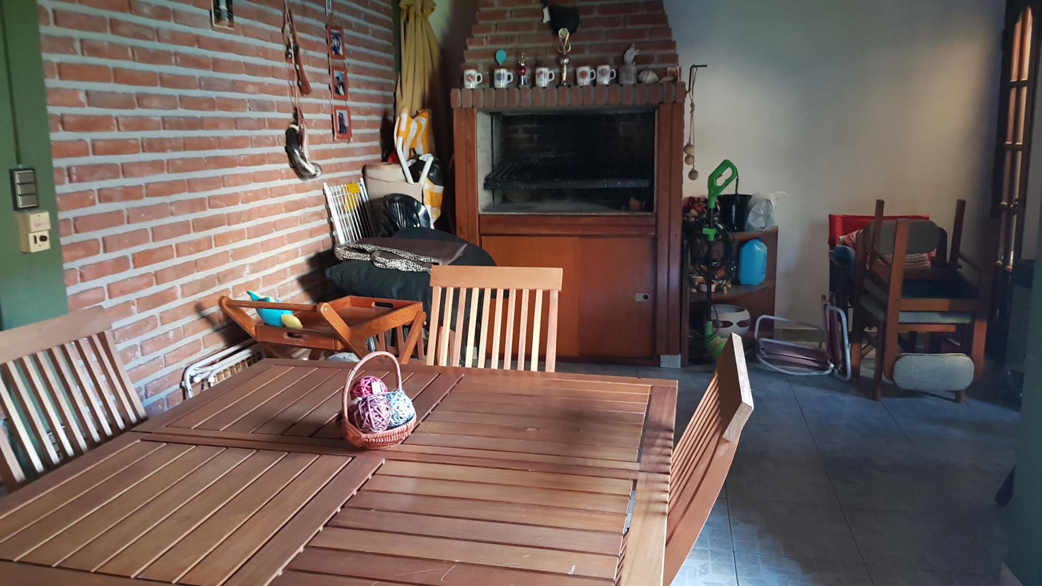 Comodoro Rivadavia al 600 · Almirante Brown — foto 15