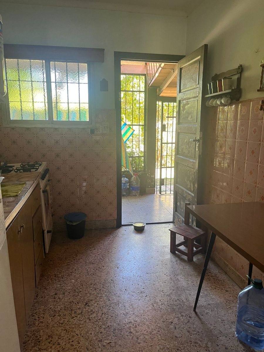 Calle 11 1049 · La Costa — foto 3