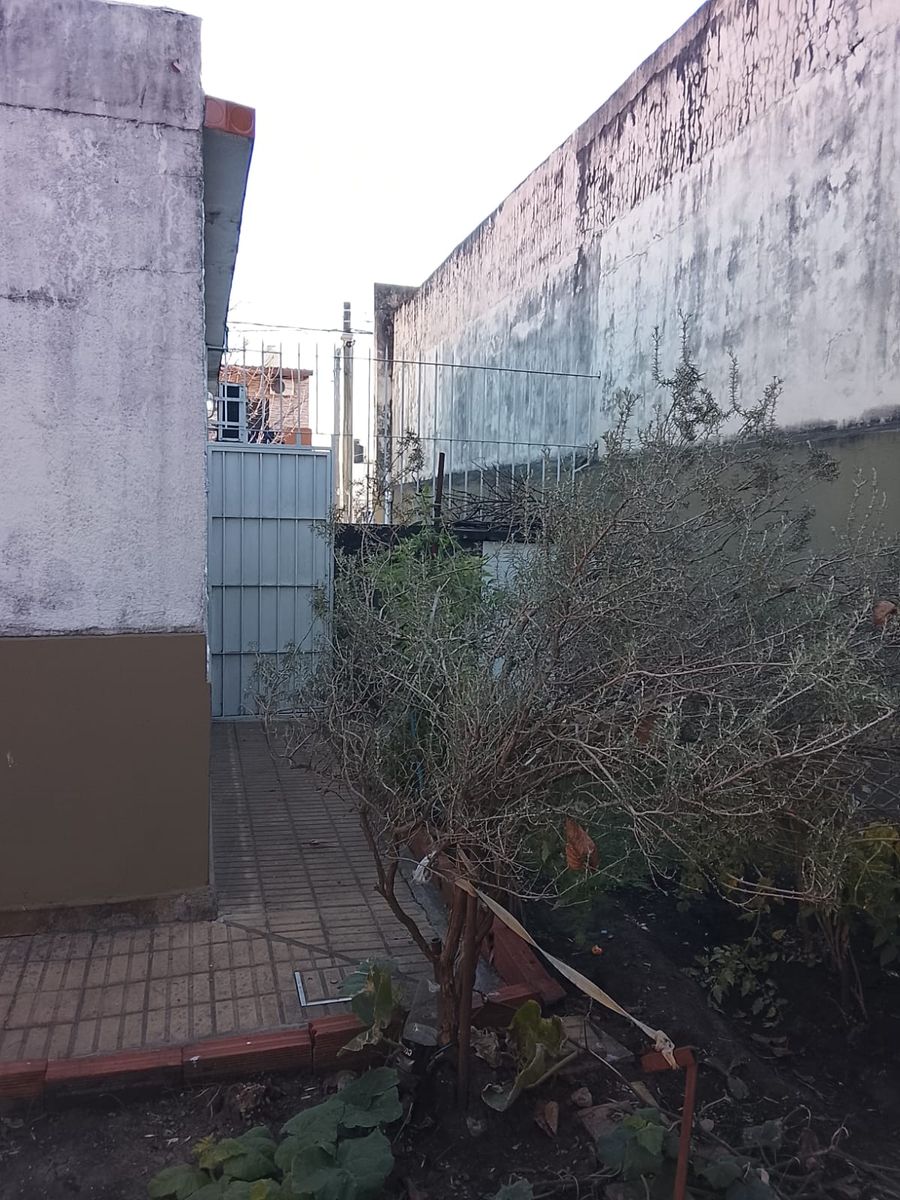 DARDO ROCHA 2900 · Almirante Brown — foto 15