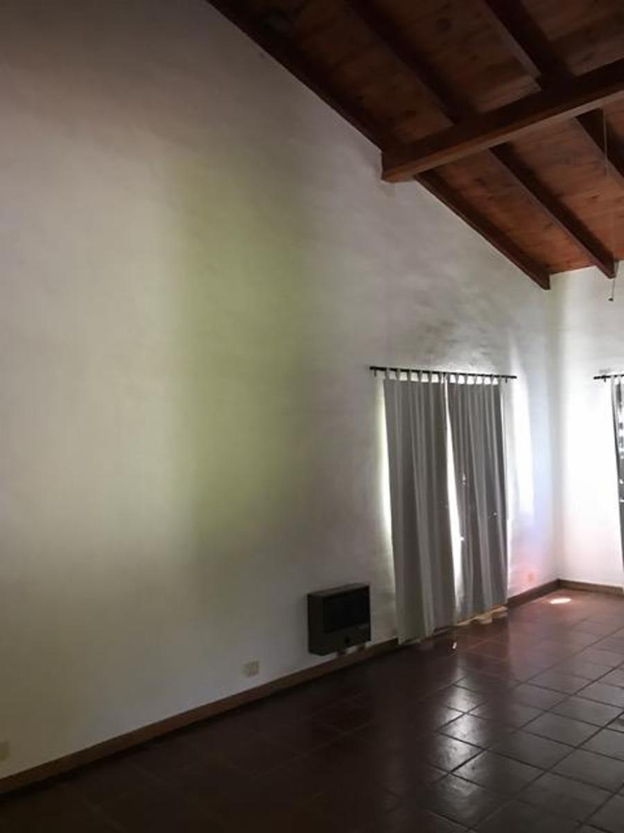Bv. Allende esq. Camino Real · Totoral — foto 7