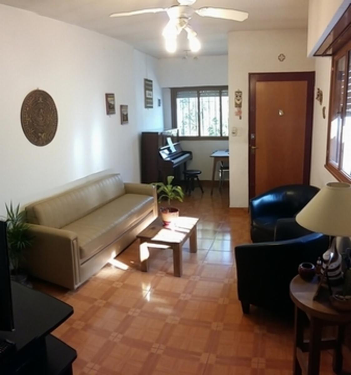 Duplex de 3 ambientes tipo Casa en Saavedra