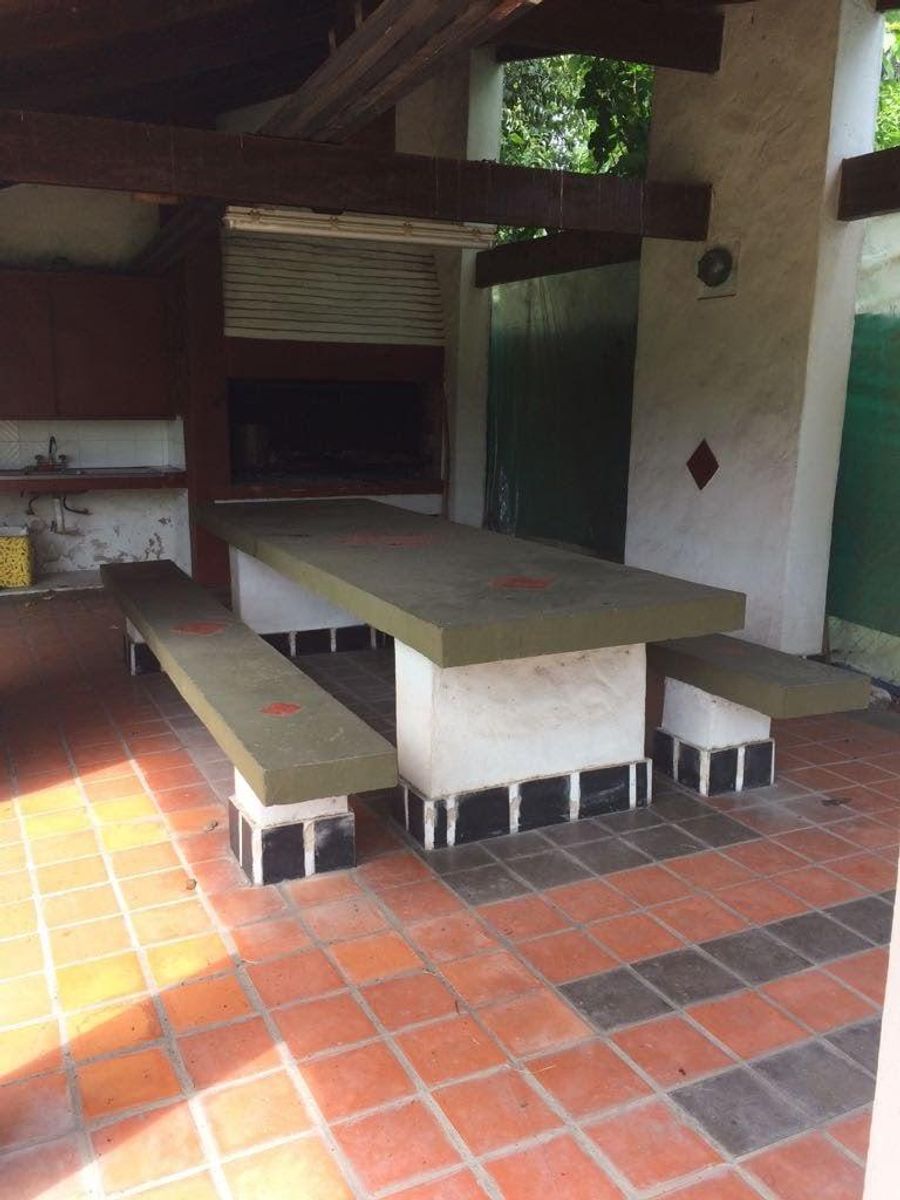 Ituzaingó 1600 · Moreno — foto 9