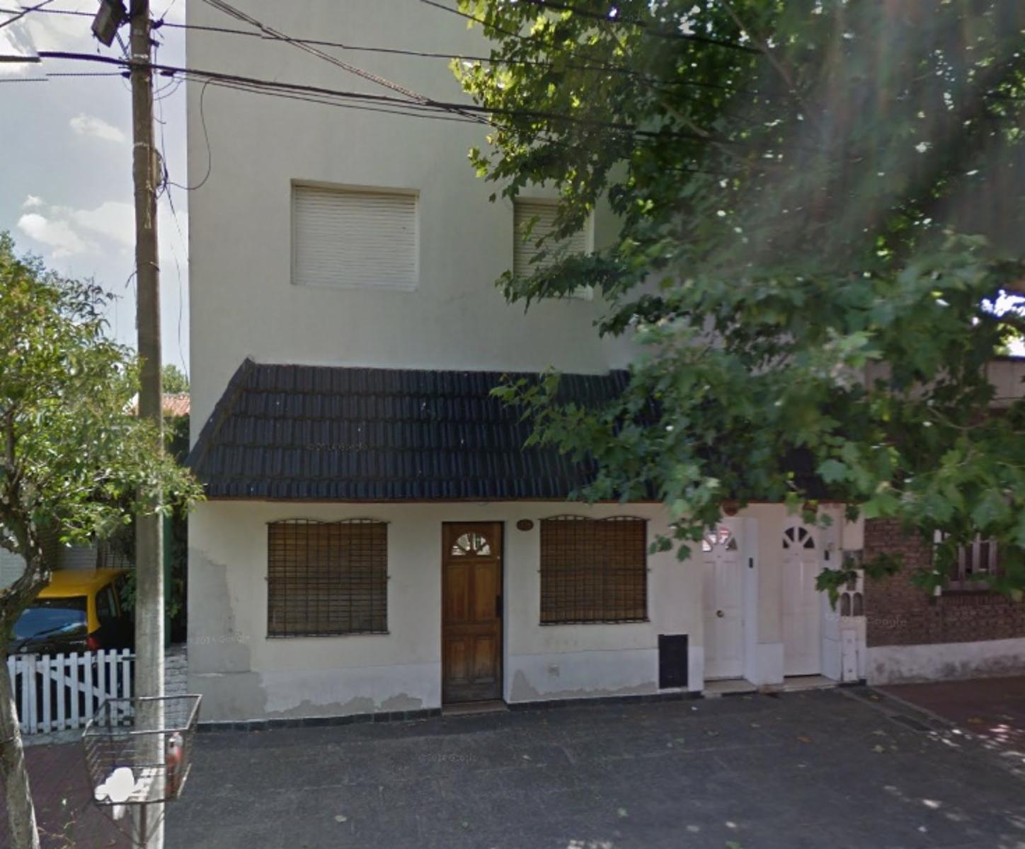 Excelente departamento de 3 ambientes