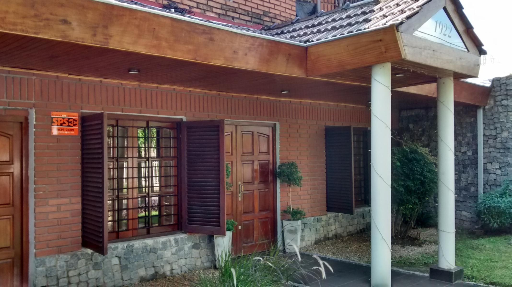 CHALET DE 5 AMBIENTES EN RAMOS MEJIA /  PRINGLES AL 1900