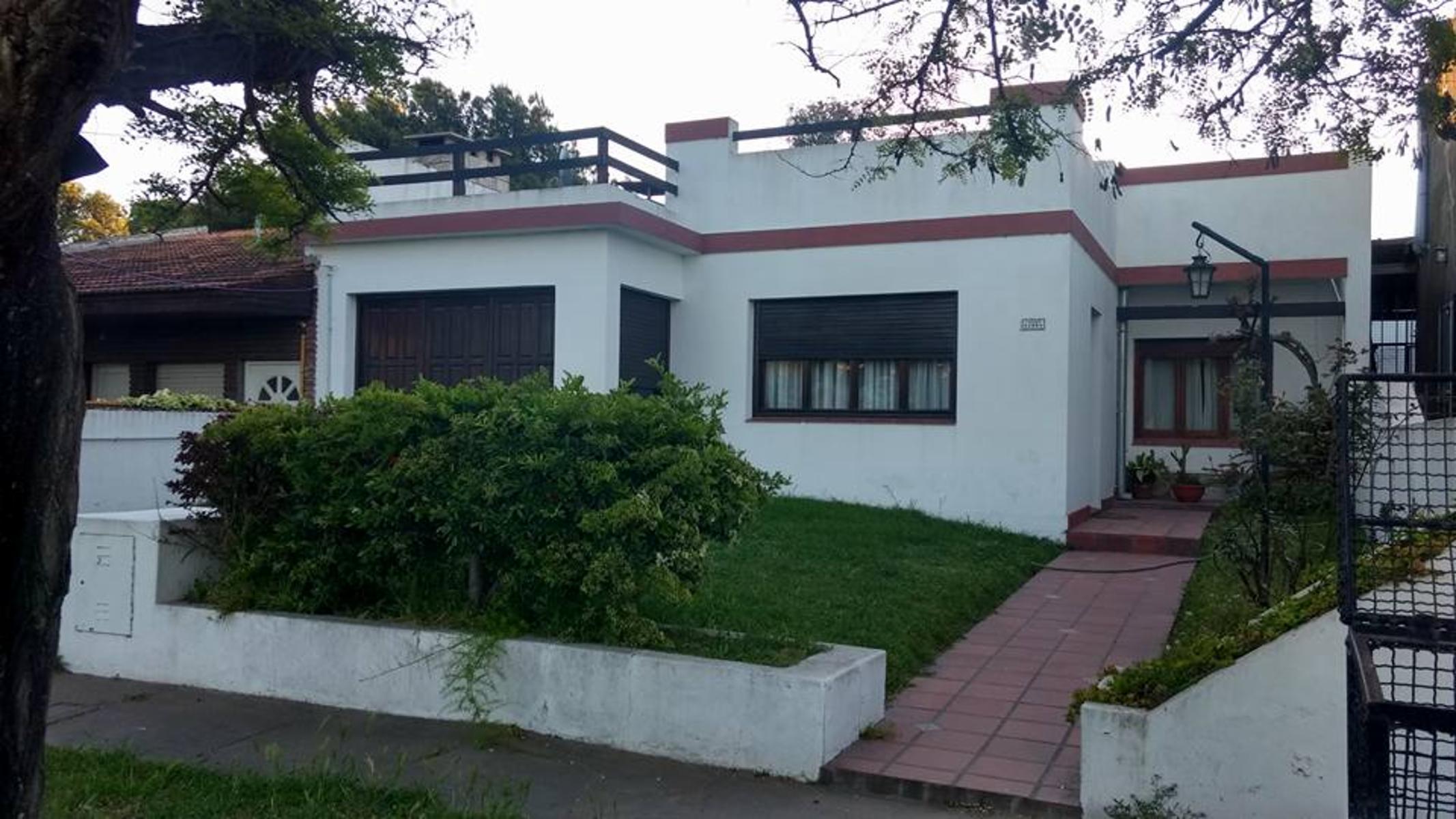 luzuriaga 288 · Monte Hermoso — foto 11
