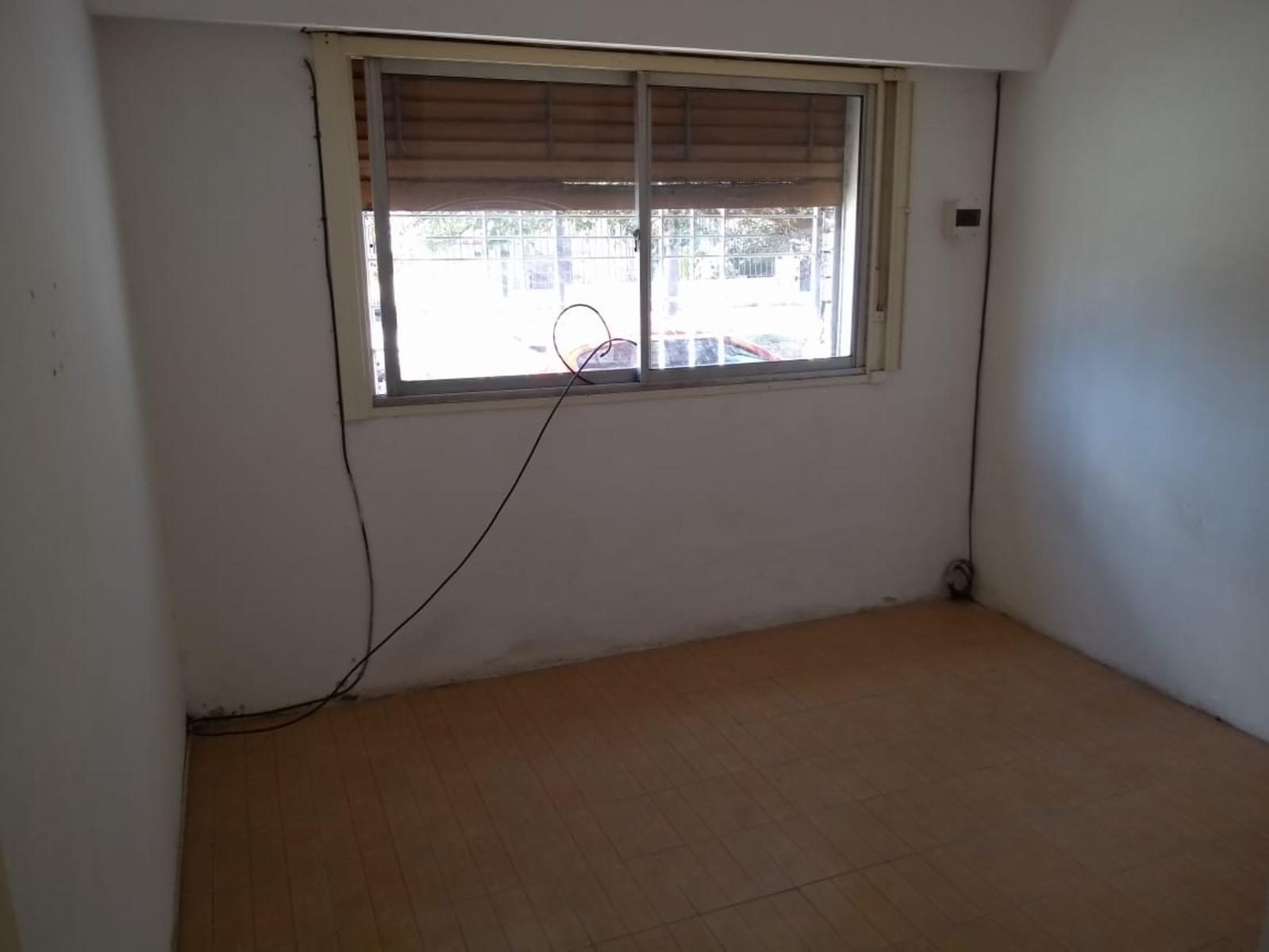 Mansilla 1400 · Ituzaingó — foto 3