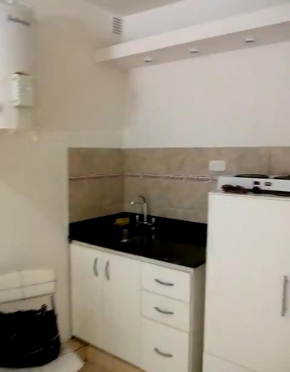 Charruas 1200 · Hurlingham — foto 3