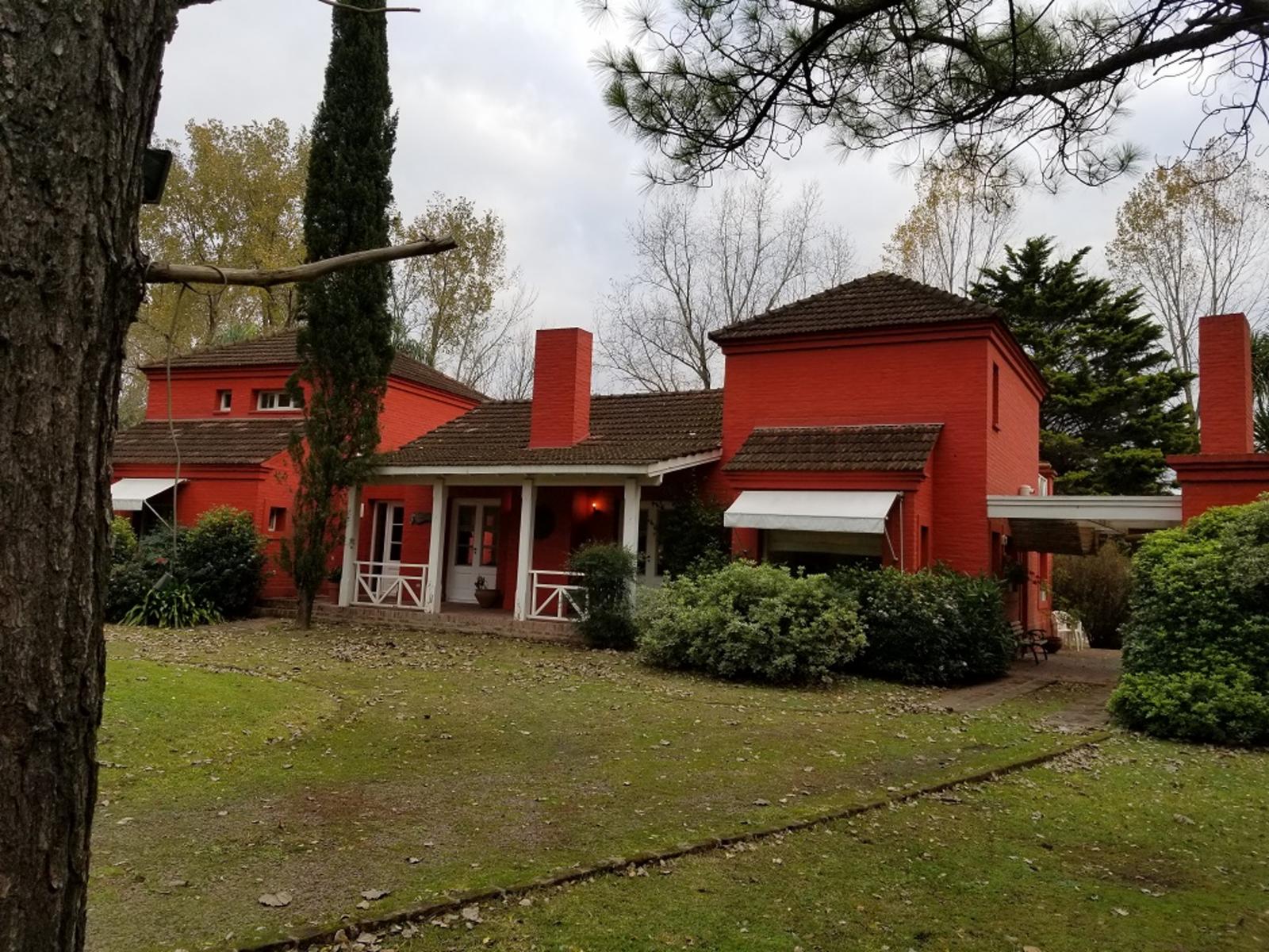 COUNTRY LA TRADICIÓN 2000 m2 FTE. GOLF  6 AMB. PILETA NOVOA PROPIEDADES