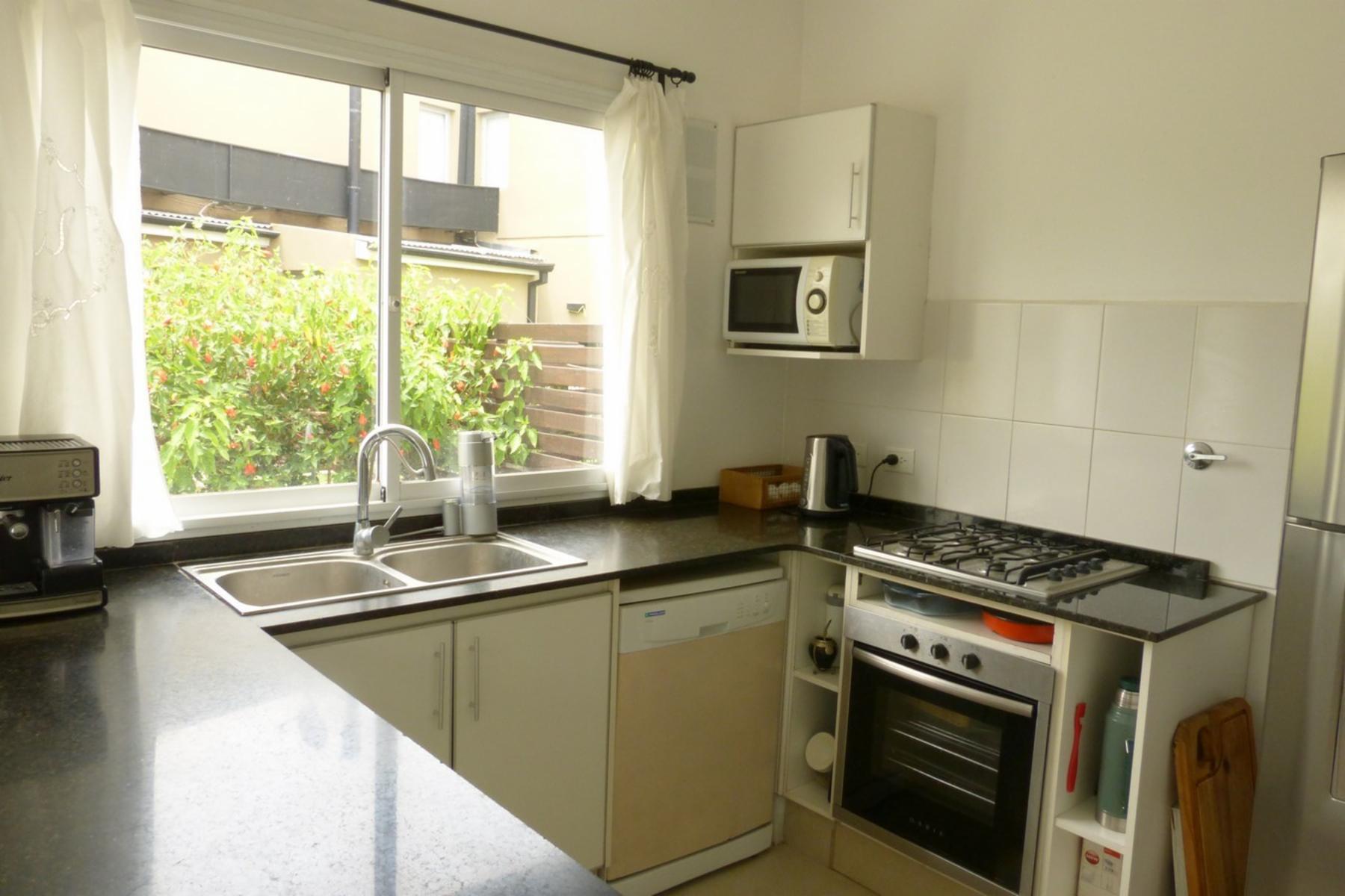 Lote al 400 · Escobar — foto 9
