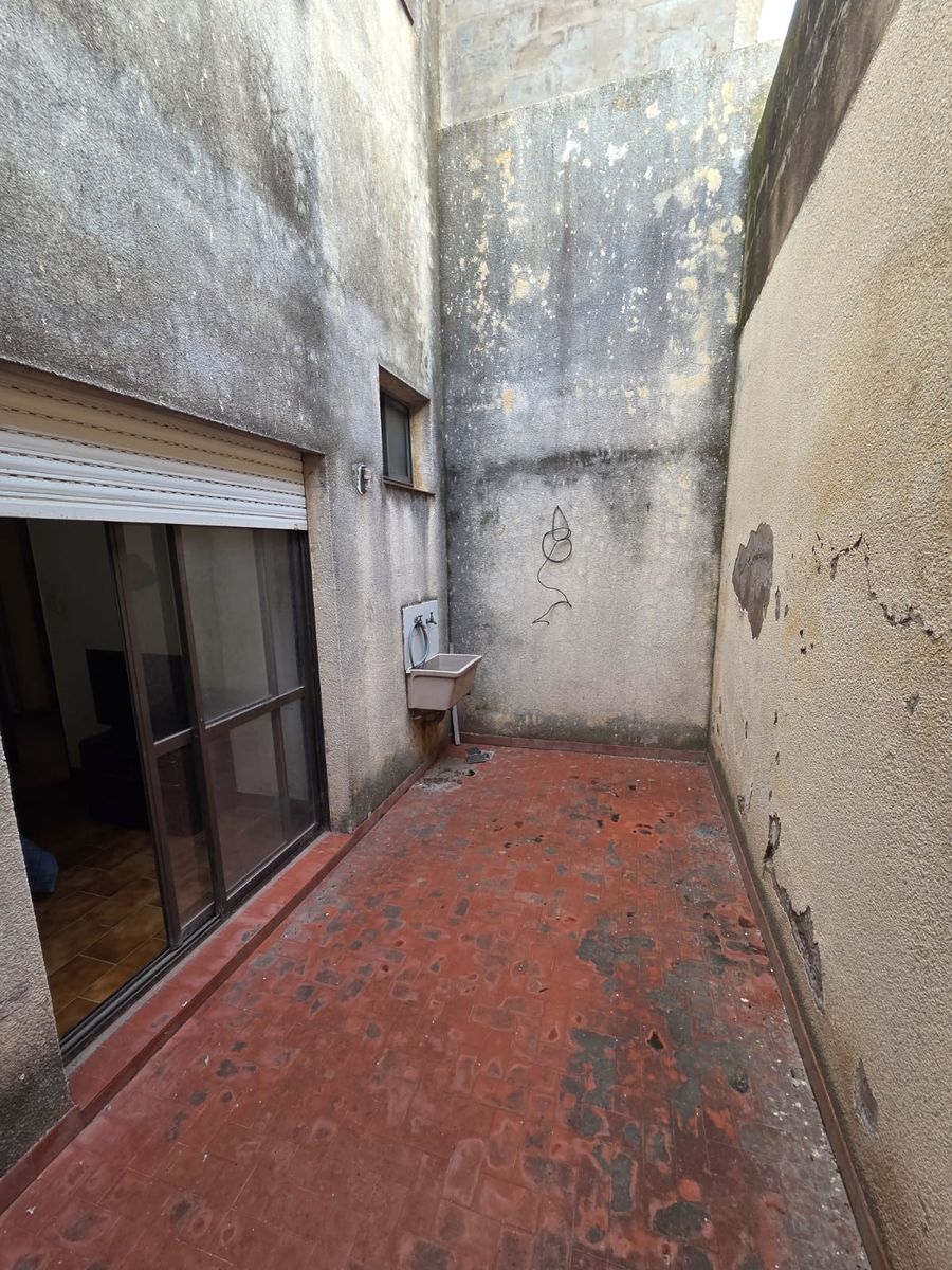 Primera Junta 517 · Bahia Blanca — foto 3