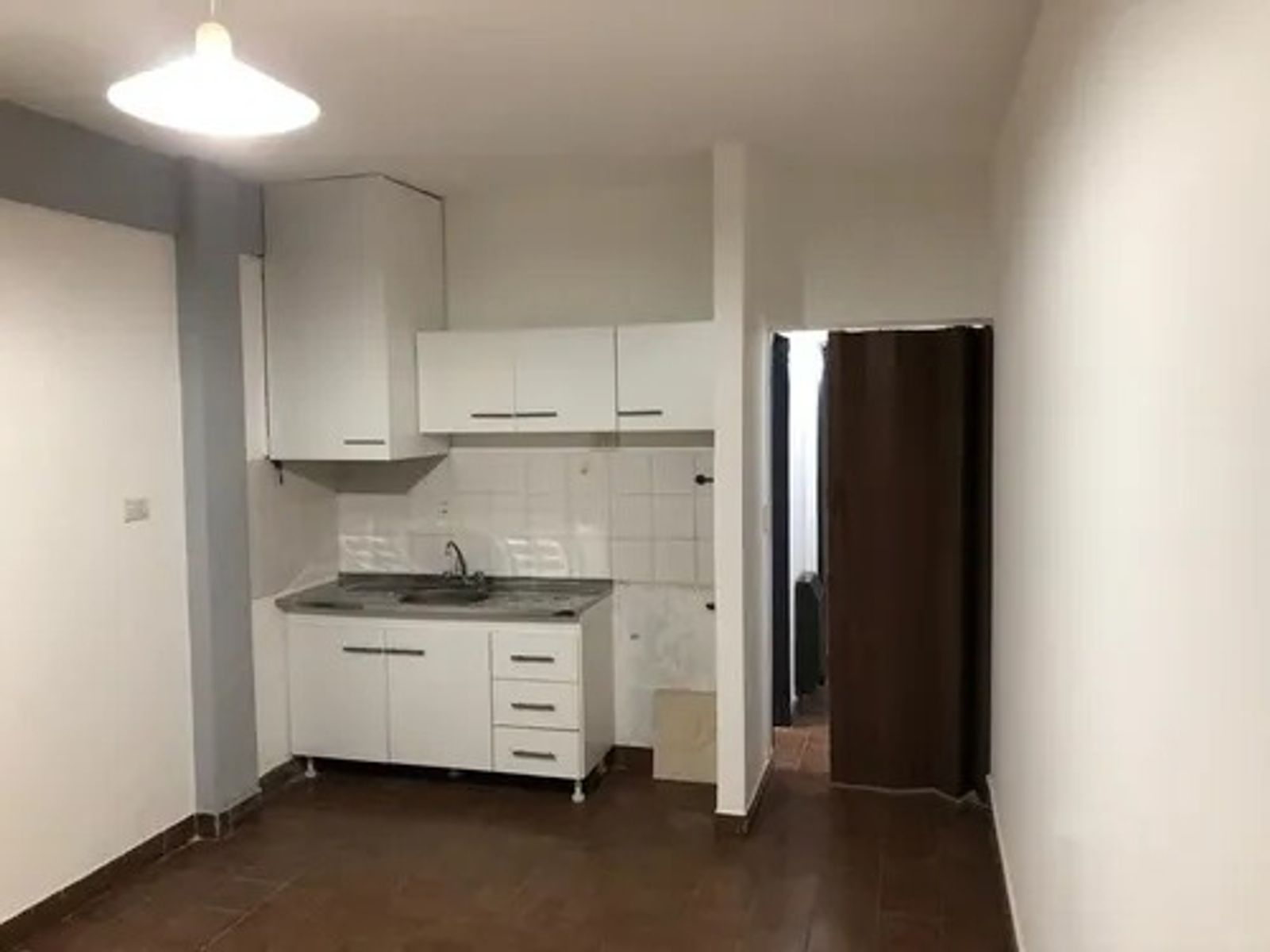 DEPARTAMENTO DE 2 AMBIENTES EN VENTA - MORON SUR