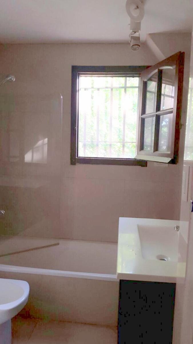 Casa en venta - Los Ñanduces - Ingeniero Maschwitz - Casaquinta 1600 m2 de parque - 4 Dormitorios - Piscina - · Escobar — foto 11