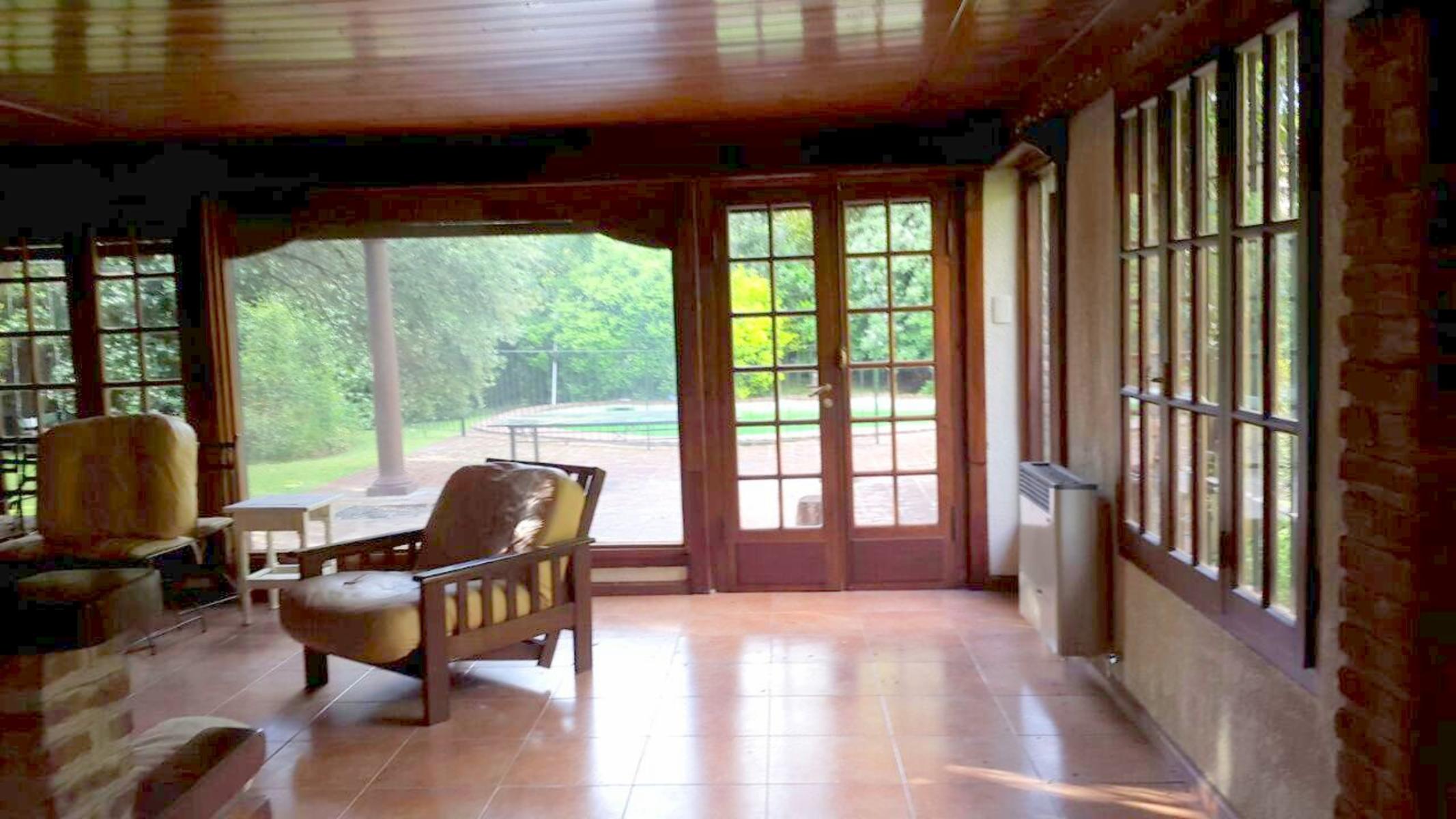 Casa en venta - Los Ñanduces - Ingeniero Maschwitz - Casaquinta 1600 m2 de parque - 4 Dormitorios - Piscina - · Escobar — foto 4