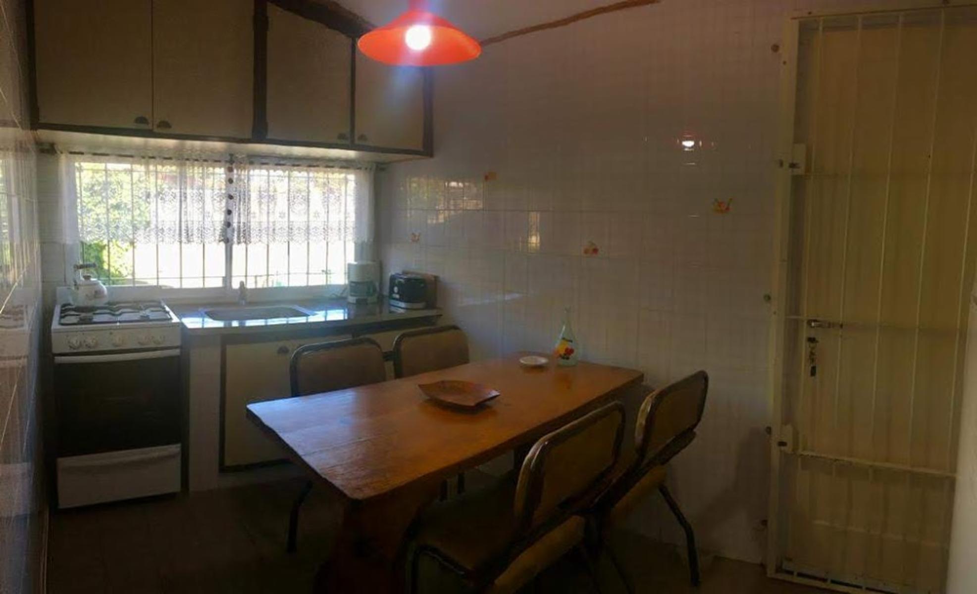 ALQUILER CASA MAR DE AJO TEMPORADA DE VERANO - CORRIENTES 456 · La Costa — foto 13