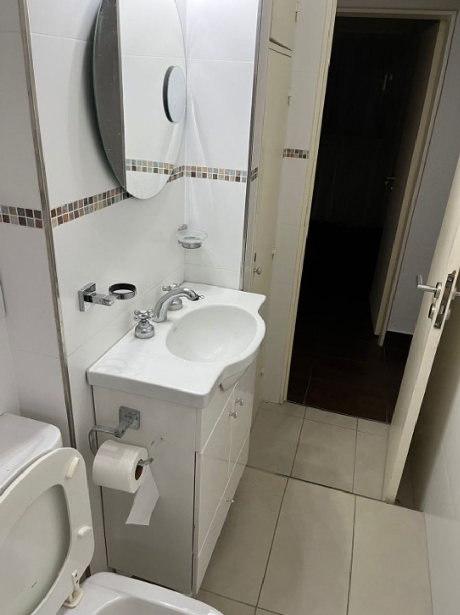 J.Bustamante 2200 · Hurlingham — foto 17